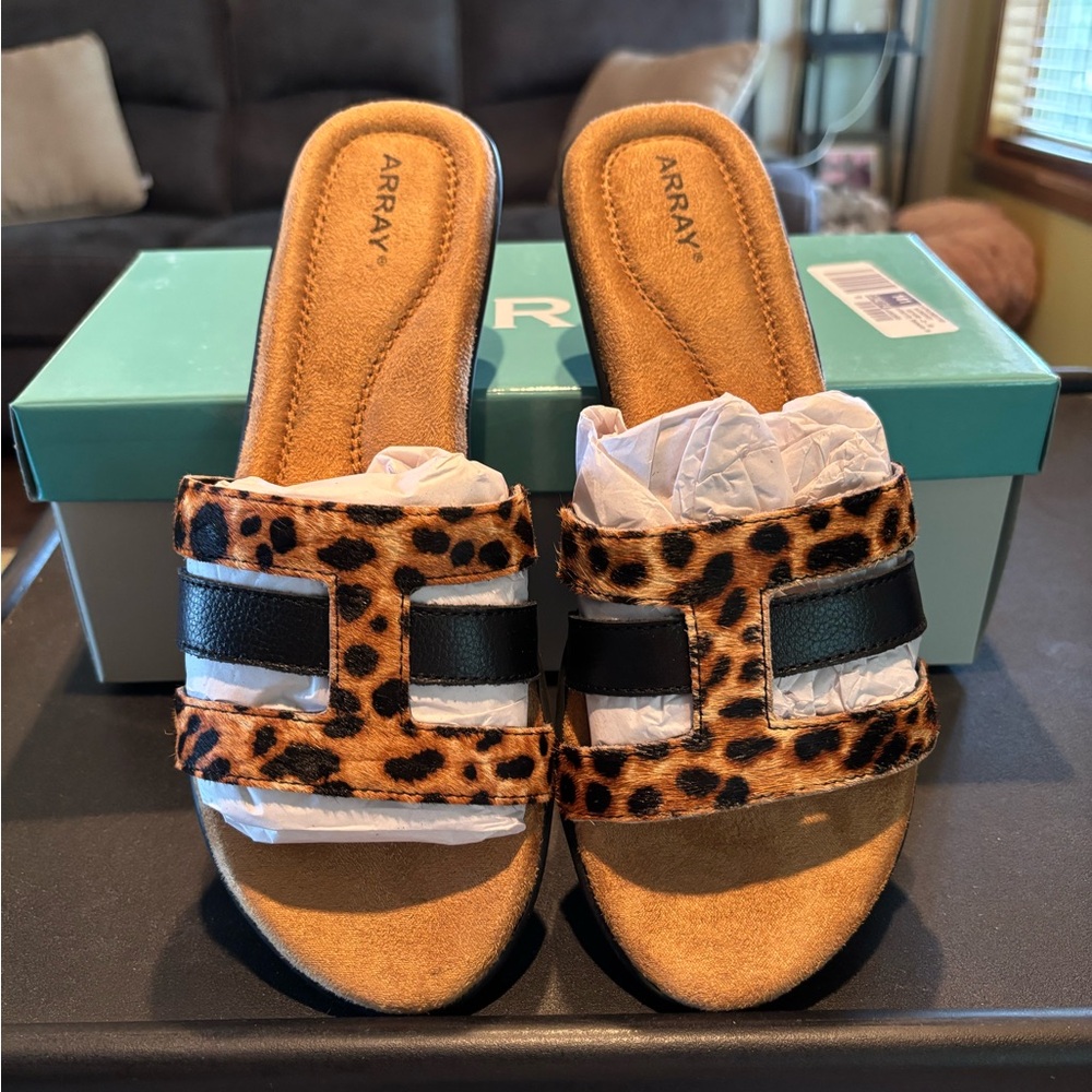 Array Women's Leather Leopard Print Slide Sandals Various Sizes NIB
